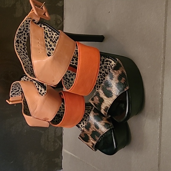 Jessica Simpson Shoes - Picture 1 of 4